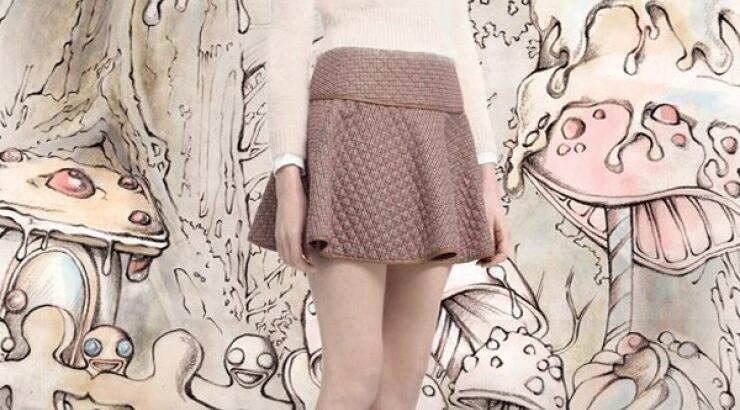 Σεμνές και ταπεινές «θέλει» τις γυναίκες ο Valentino