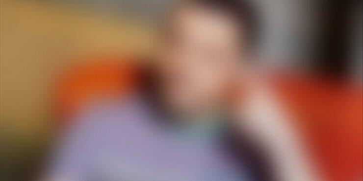 Διάσημος Ελλαδίτης τραγουδιστής αρραβωνιάστηκε χωρίς να το πάρει κανείς είδηση