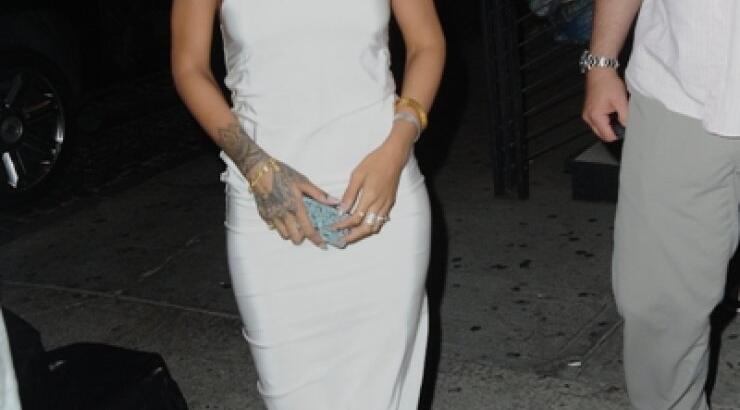 Rihanna: Δίπλα στον τραγουδιστή αδερφό της [εικόνες]