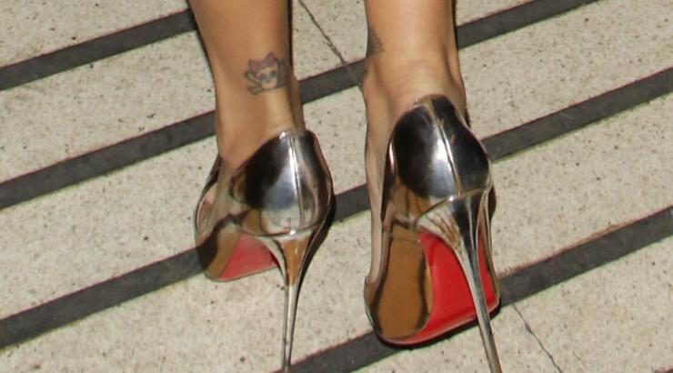 Οι γόβες στιλέτο της Rihanna [εικόνες]