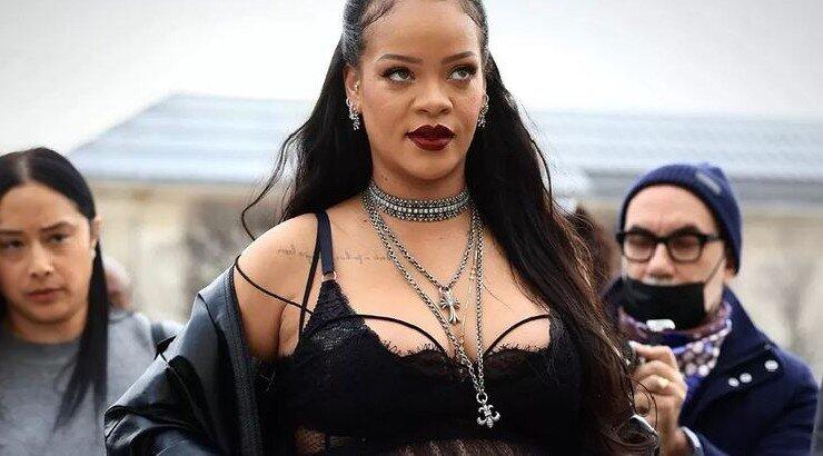 Rihanna: Η σέξι εμφάνιση που έκανε σε προχωρημένη εγκυμοσύνη! 