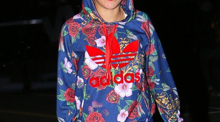 Η ‘’floral’’ Rita Ora [εικόνες]