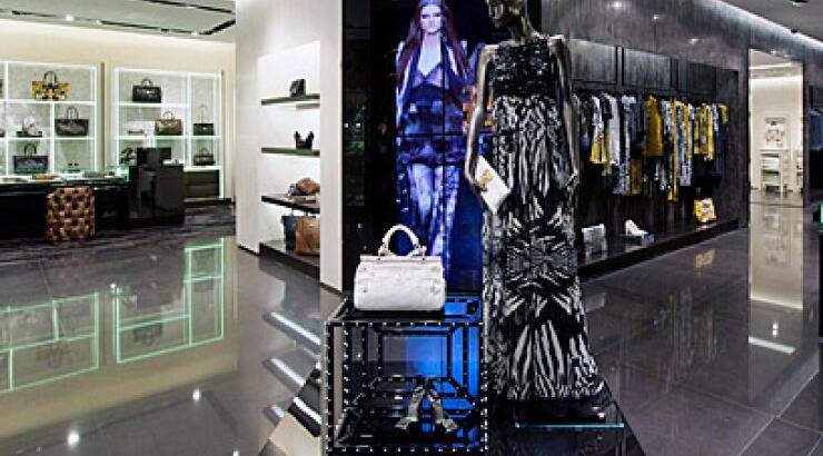 Roberto Cavalli: εγκαινιάζει μπουτίκ στο Χονγκ Κονγκ 