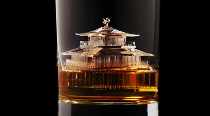 Για το ουίσκι Suntory