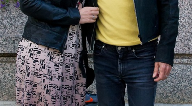 Πασίγνωστος καλλιτέχνης θα αποκτήσει δίδυμα στα 68 του!