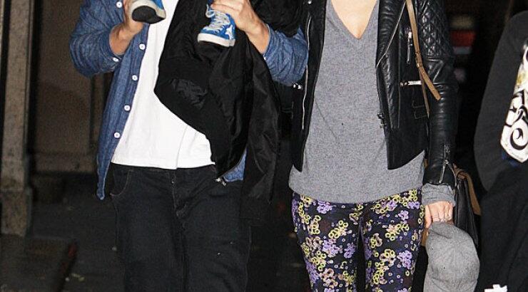 Δεν θα πιστεύετε με ποιον θα περάσει τις γιορτές η Miranda Kerr 