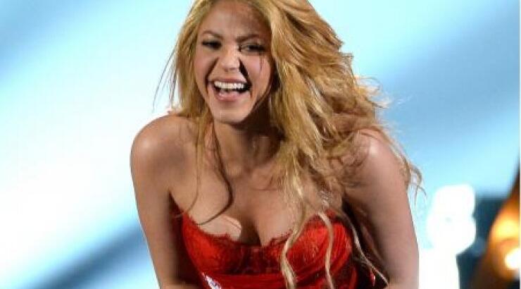 Μόνο το Facebook περνάει την Σακίρα σε οπαδούς!