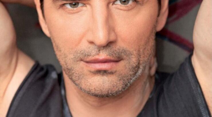 Σάκης Ρουβάς: Το ταξίδι στο Λος Άντζελες και η οικογένειά του