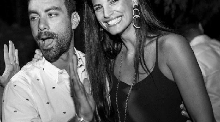 Η πρώτη φωτογραφία της συντρόφου του Σάκη Τανιμανίδη από τον Άγιο Δομίνικο!