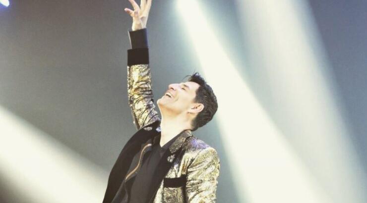 Δείτε το πιο ερωτικό ντουέτο του Σάκη Ρουβά με την ταλαντούχα Κύπρια τραγουδίστρια