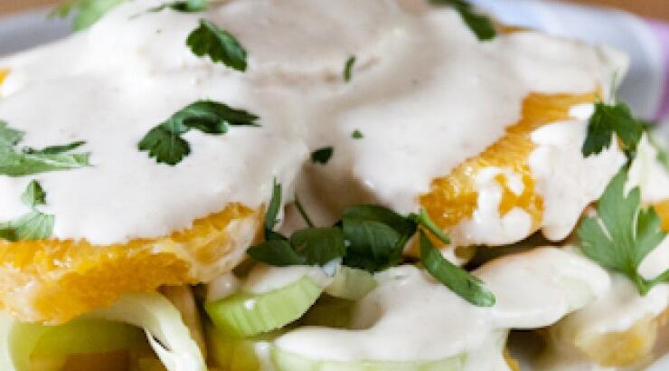 Σαλάτα με μαραθόριζα και πορτοκάλι