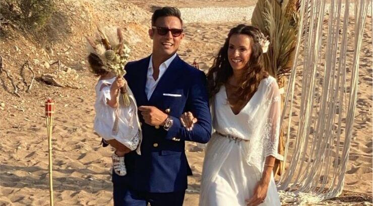 Πούμπουρας - Θεοχαρίδη: Ενθουσιασμένη η ενάμιση έτους κόρης τους με το τέννις [εικόνες]