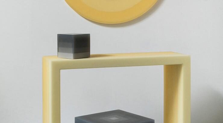 Έπιπλα από ρητίνη