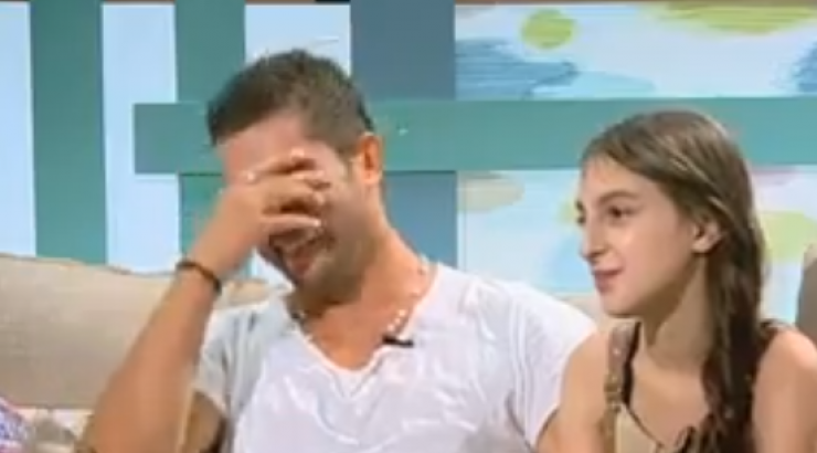 Η γεμάτη συγκίνηση πρεμιέρα της "Ανοιχτής Γραμμής" [βίντεο]