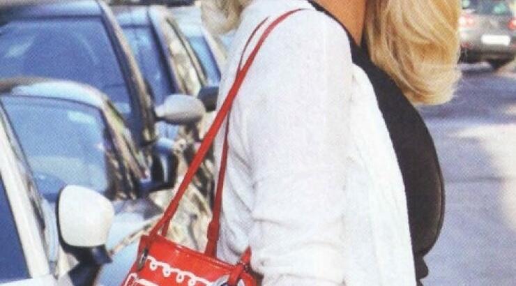 Ελένη Μενεγάκη: Το μονοπέτρο που της χάρισε ο Μάκης και η τιμή του στον αέρα της εκπομπής