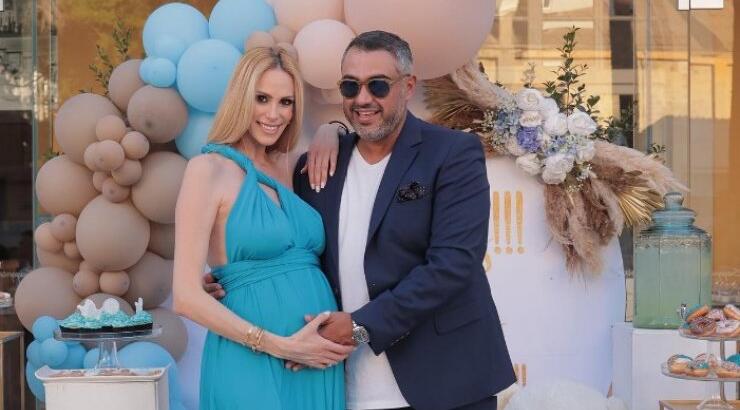 Στέλλα Δημητρίου: Μόλις έγινε μαμά και έφερε στον κόσμο τα δίδυμα αγοράκια της