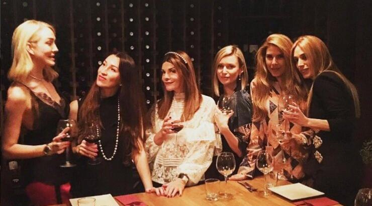 Το πάρτυ γενεθλίων επώνυμης Κύπριας