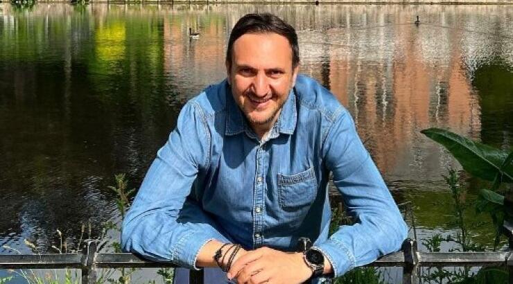 Kωνσταντίνος Κωνσταντίνου: Το συγκλονιστικό μήνυμα για τα 16 χρόνια από το θάνατο του πατέρα του