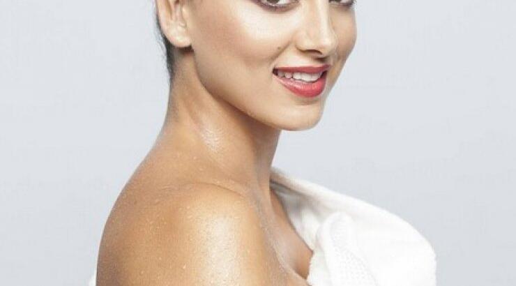 Σταματίνα Τσιμτσιλή: Ποζάρει γεμάτη κάμαρι με τον καλεσμένο - έκπληξη της νέας σεζόν!