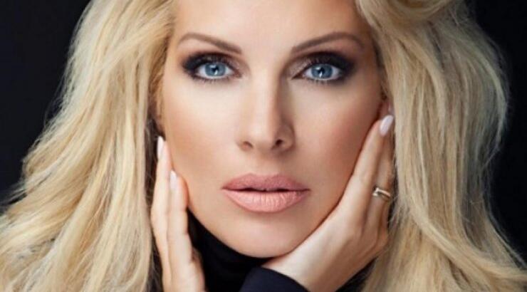 Ελένη Μενεγάκη: Τα τρυφερά της λόγια στον...