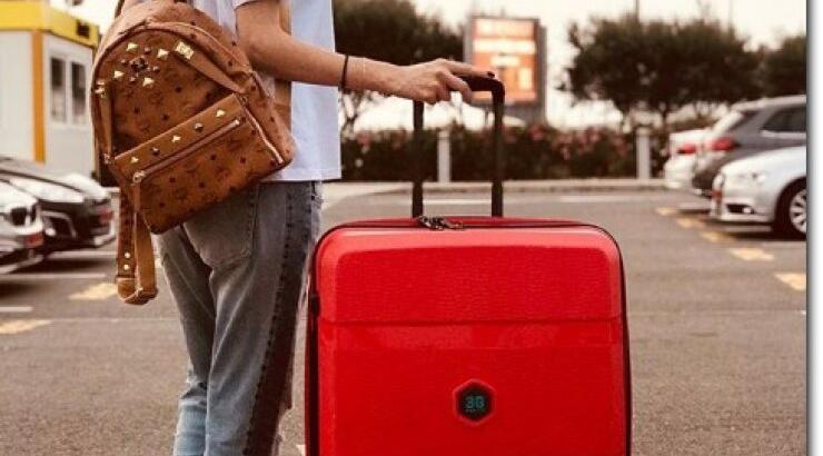 Διακοπές στην Μύκονο για την εγκυμονούσα Άντρεα Κυριάκου!