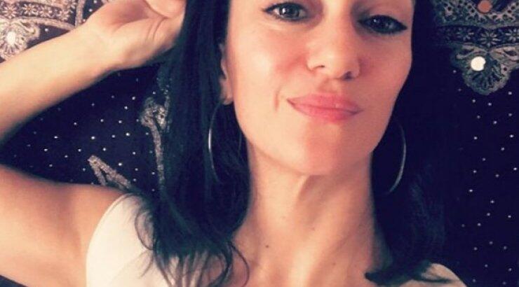 Μαρία Φιακά: Δείτε την να αναδύεται από τη θάλασσα με μπικίνι και να εντυπωσιάζει!