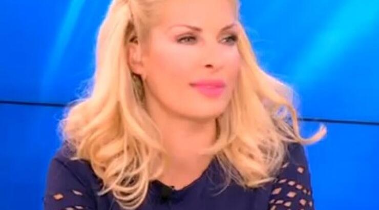  Η Μενεγάκη αποκάλυψε τι έκανε το Σαββατοκύριακο και δεν νιώθει σήμερα καλά!