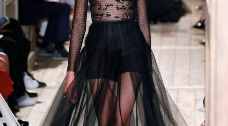 Υψηλή ραπτική: Αυτό το υπέροχο φόρεμα Valentino, χρειάστηκε 580 ώρες για να κατασκευαστεί