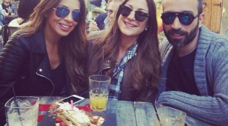 Eλένη Χατζίδου: Η βόλτα στην παλιά Λευκωσία με στενή της φίλη