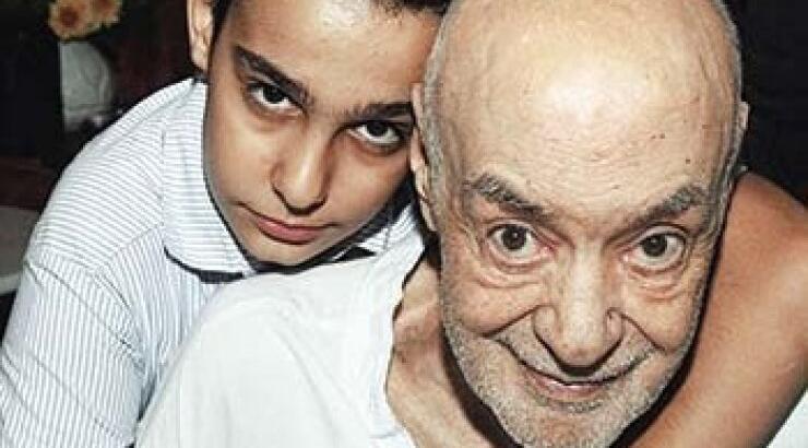 Σβήνει από ασιτία ο Ανδρέας Μπάρκουλης