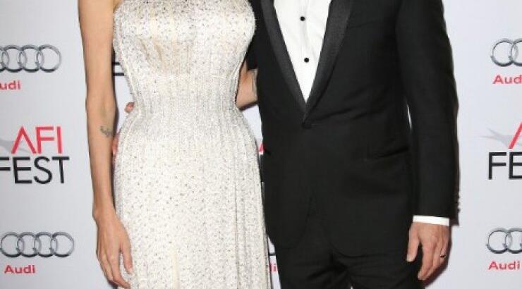 Στη δημοσιότητα η αίτηση διαζυγίου της Angelina Jolie