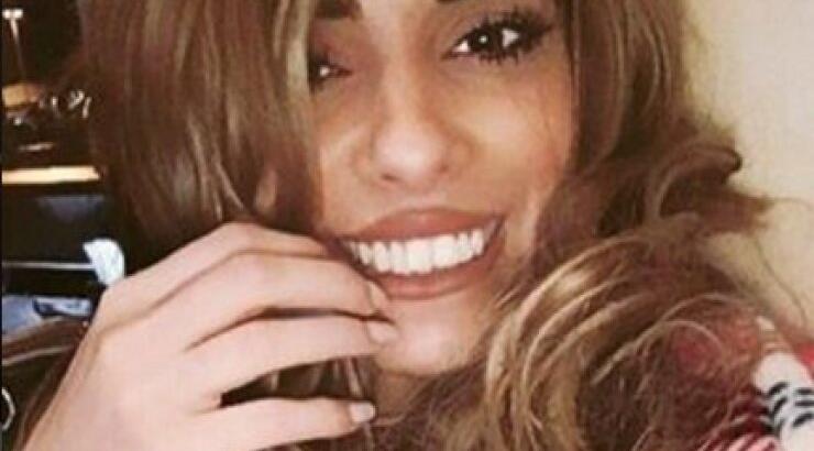 Μίνα Αρναούτη: Στέκεται ξανά στα πόδια της [εικόνα]