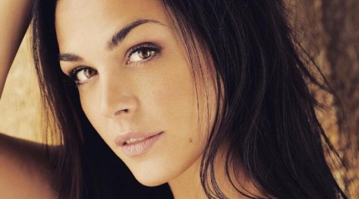 Ιωάννα Τριανταφυλλίδου: Το εντυπωσιακό χριστουγεννιάτικο δέντρο στην Αμερική!