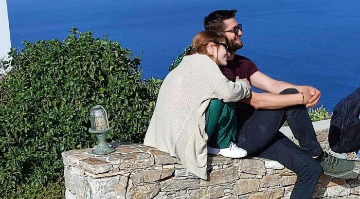 Η Ελληνίδα πρωταγωνίστρια είναι ζευγάρι με γοητευτικό τραγουδιστή [εικόνες]