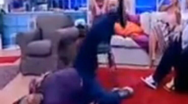 Ο αισθησιακός χορός του Αρναούτογλου! [video]