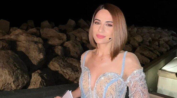 Βασιλική Χατζηαδάμου: Η σπάνια ανάρτηση με τον σύζυγο και τα παιδιά τους σε γιορτινή διάθεση [εικόνα]