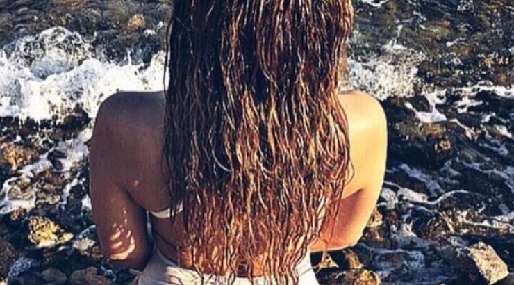 Αναστατώνει τα social media με την αποκαλυπτική της φωτογραφία επώνυμη Ελληνίδα