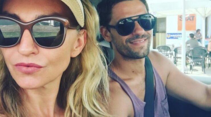 Οι φωτογραφίες των δίδυμων παιδιών του Αποστόλη Τότσικα και της Ρούλας Ρέβη που "έλιωσαν" το instagram