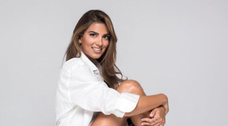 Έξαλλος Έλληνας τραγουδιστής τα "έχωσε" στην εκπομπή της Σταματίνας Τσιμτσιλή για τις φήμες χωρισμού του