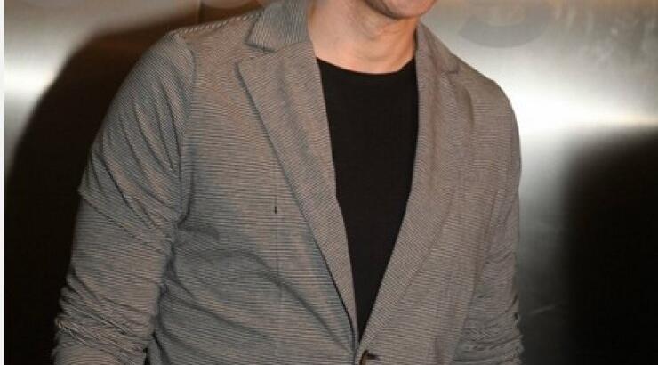 Bίντεο: Η στιγμή της βράβευσης του Σάκη Ρουβά στα παγκόσμια μουσικά βραβεία