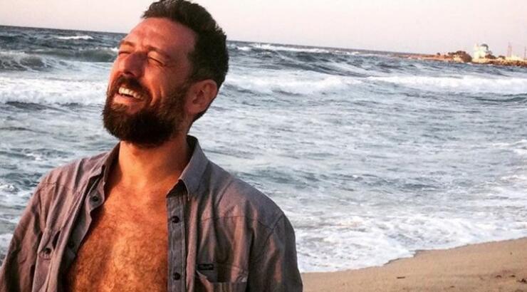 Απίστευτο: Μάθετε με ποιο τρόπο ο Μάνος Παπαγιάννης ενημερώθηκε ότι έχει απομακρυνθεί από το θέατρο