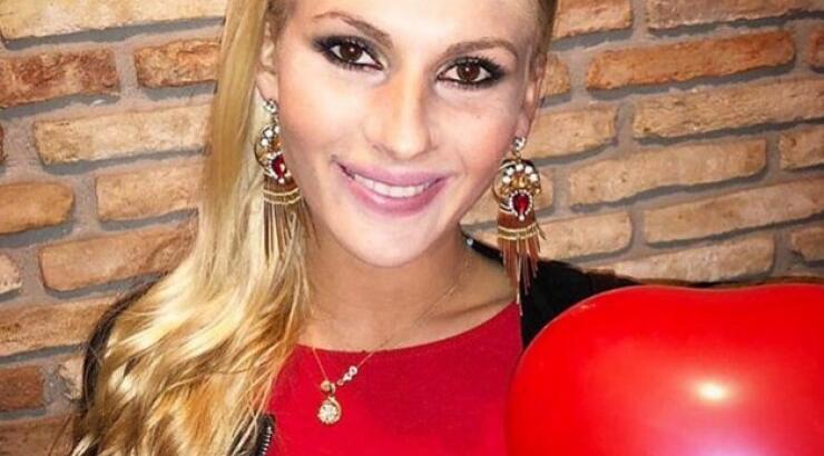 Η Όλγα Πηλιάκη έκανε πλαστική στήθους και αυτή είναι η απόδειξη