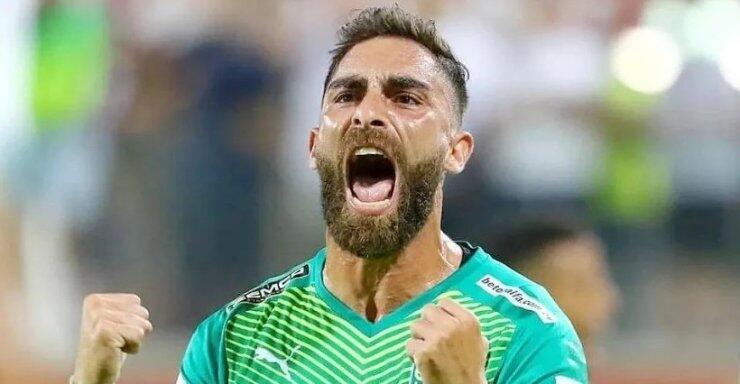 Nικόλας Εγγλέζου: Η 4χρονη κόρη του πήγε γήπεδο και τον αποθέωσε μόλις σκόραρε [εικόνα]