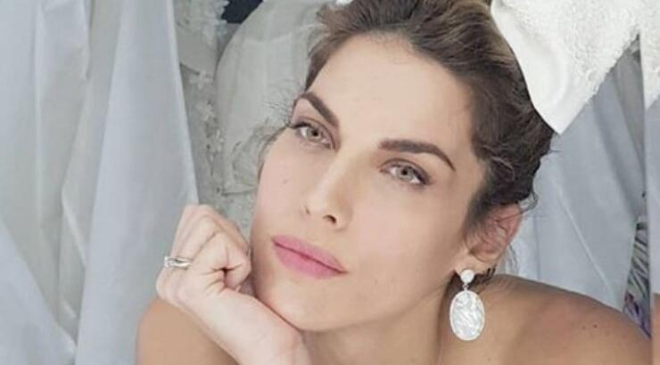 Μαντώ Γαστεράτου: Ποια Κύπρια σχεδιάστρια θα υπογράφει το νυφικό της