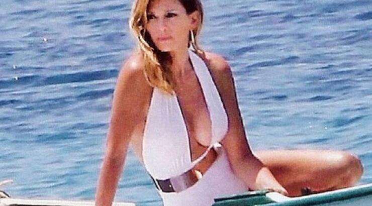 Έλλη Κοκκίνου: Το καυτό μαγιό που διέγραψε τα πάντα [εικόνες]