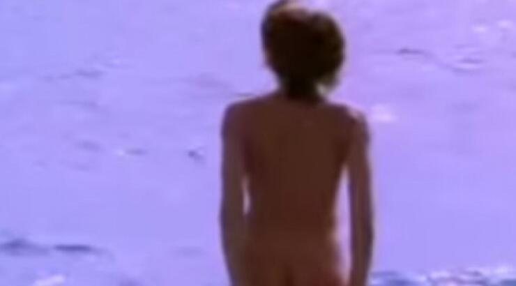 Πρωταγωνίστρια κυπριακής σειράς ολόγυμνη περιγράφει πως βιώνει τον οργασμό