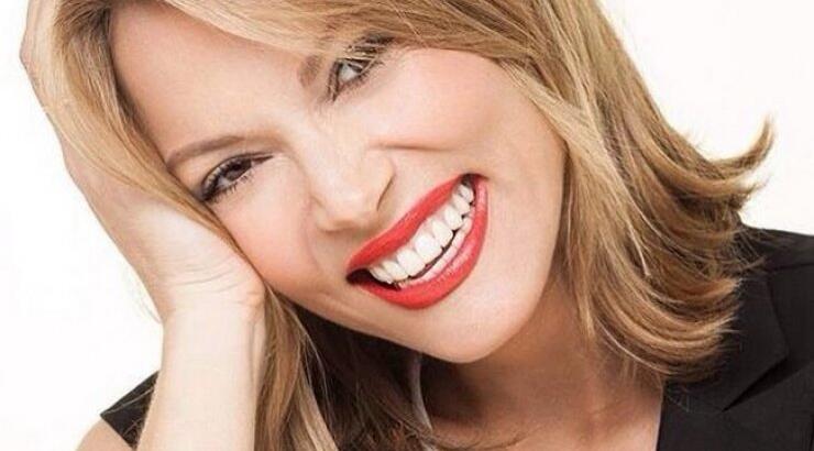 H Bίκυ Καγιά δημοσιεύει την πρώτη της φωτογραφία με φουσκωμένη κοιλίτσα