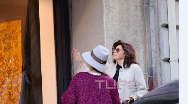 Μιμή Ντενίση: Με ποια Κύπρια φίλη της κάνει βόλτες στο Κολωνάκι! 