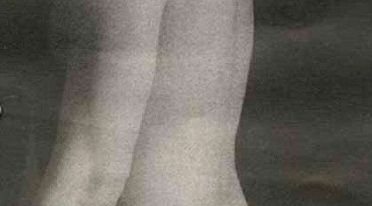 Κώστας Φραγκολιάς: Ολόγυμνος στο σανίδι!