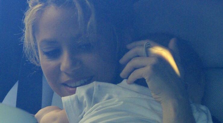 Shakira και υιός!  